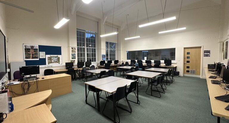 classroom 30x